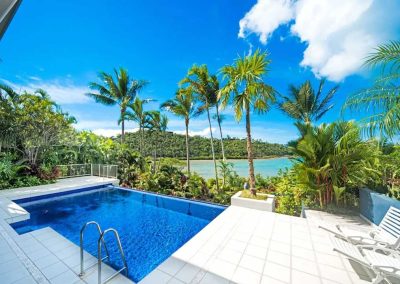 Baybliss Apartments Pool with a view of Shute Harbour